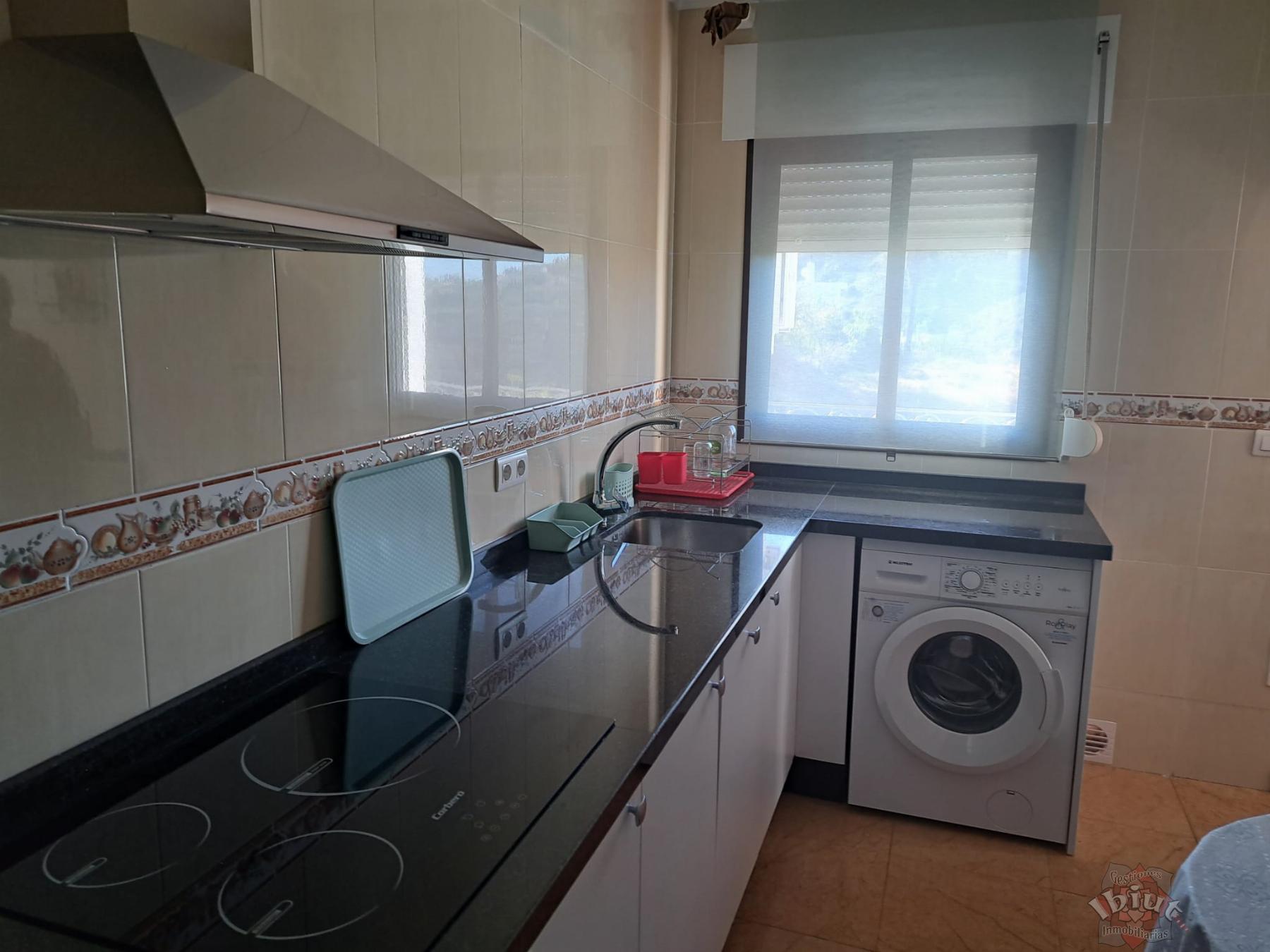 For rent of flat in Cómpeta