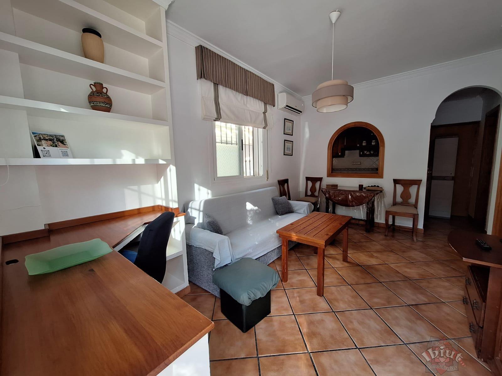 For rent of apartment in Torre del Mar