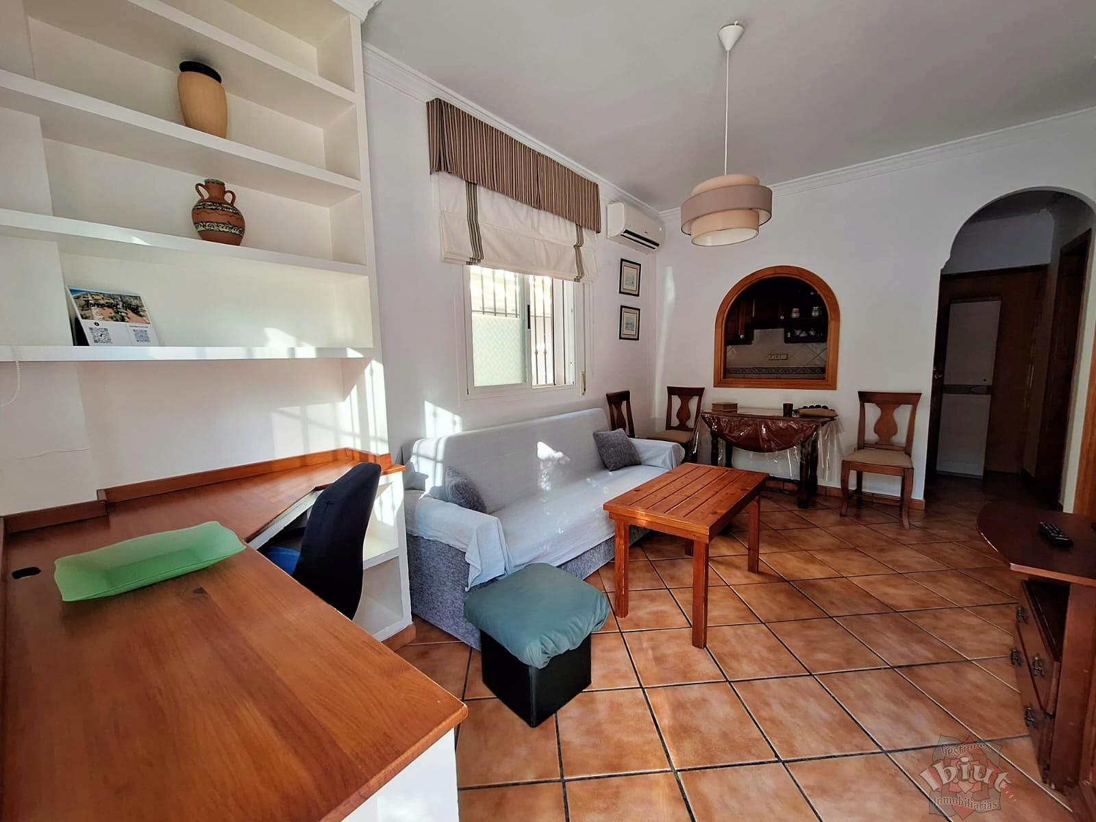 For rent of apartment in Torre del Mar