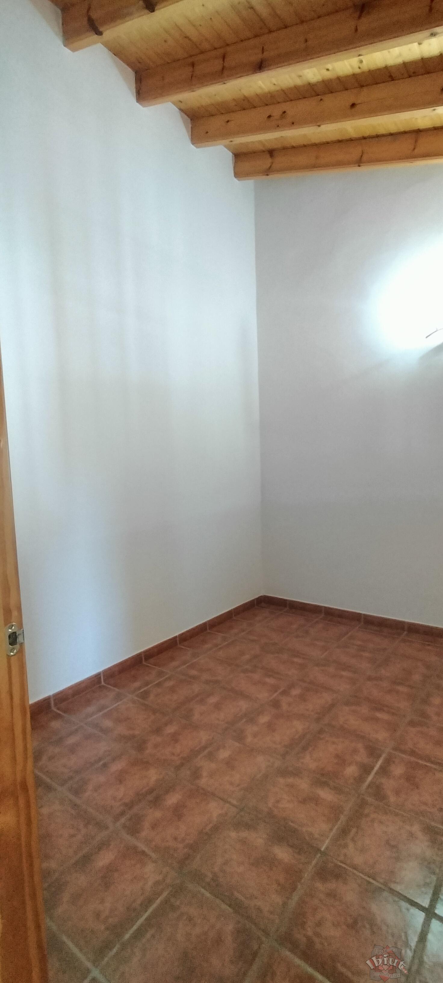 Alquiler de chalet en Iznate