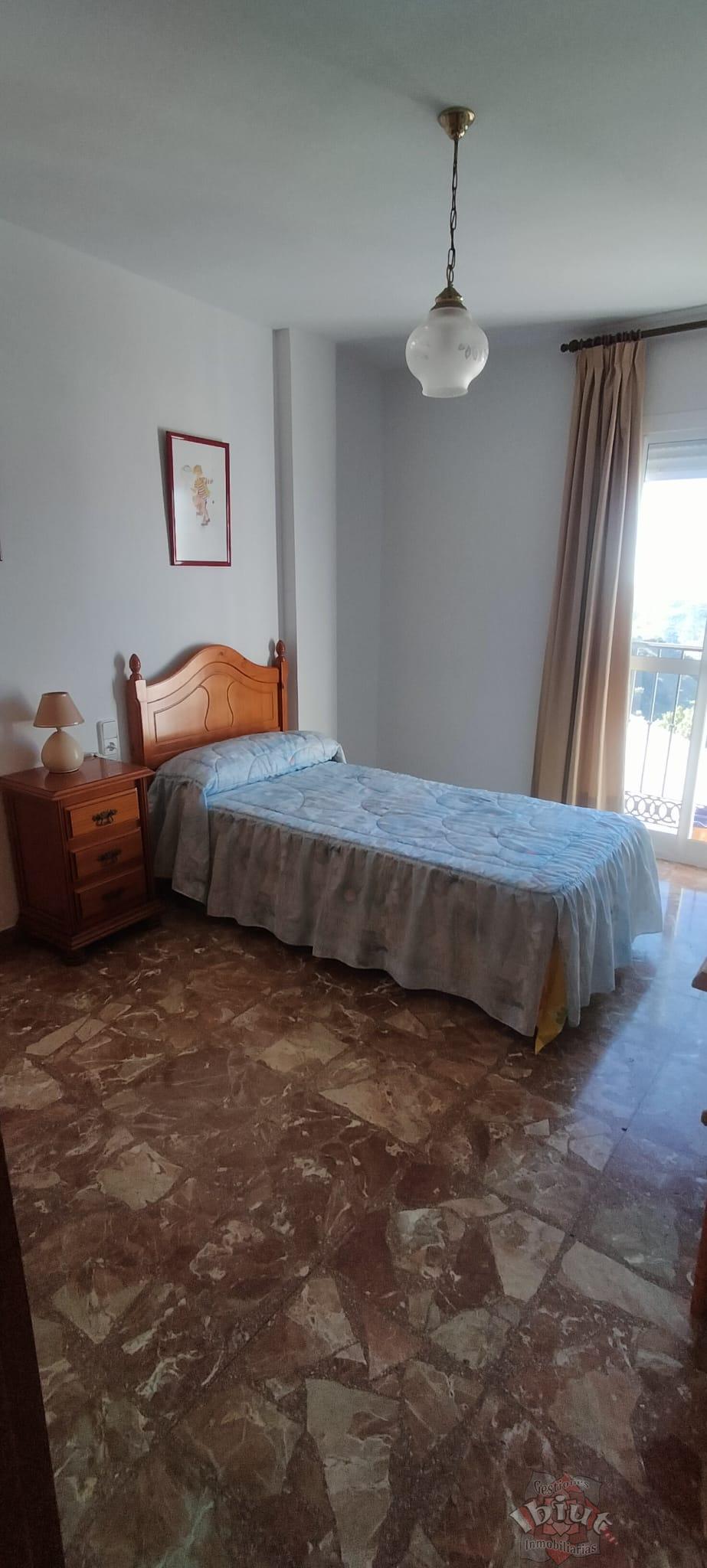 For rent of flat in Cómpeta