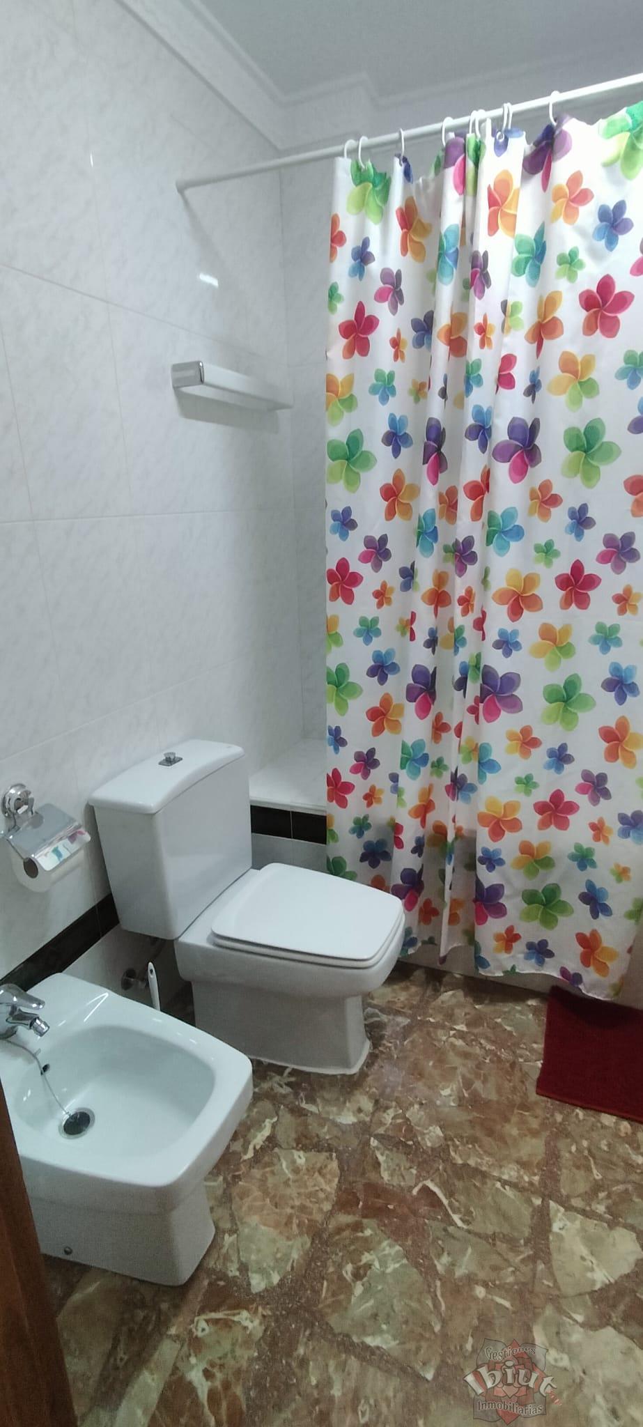 For rent of flat in Cómpeta