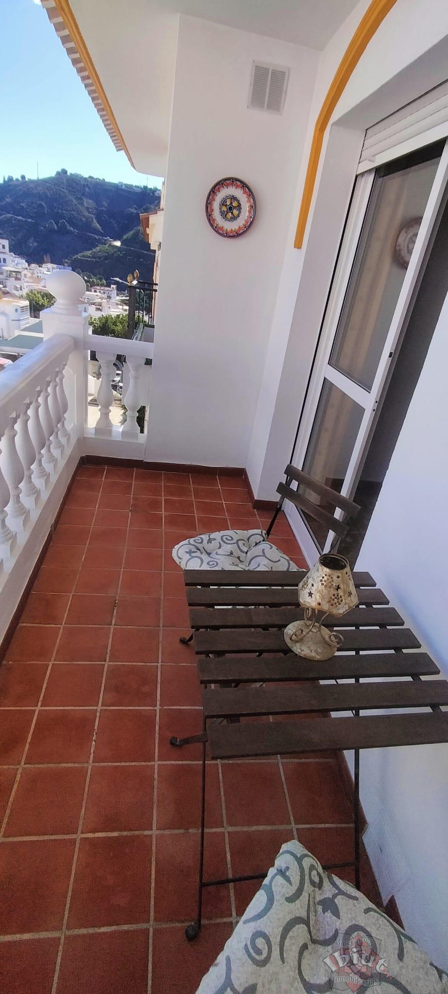 For rent of flat in Cómpeta