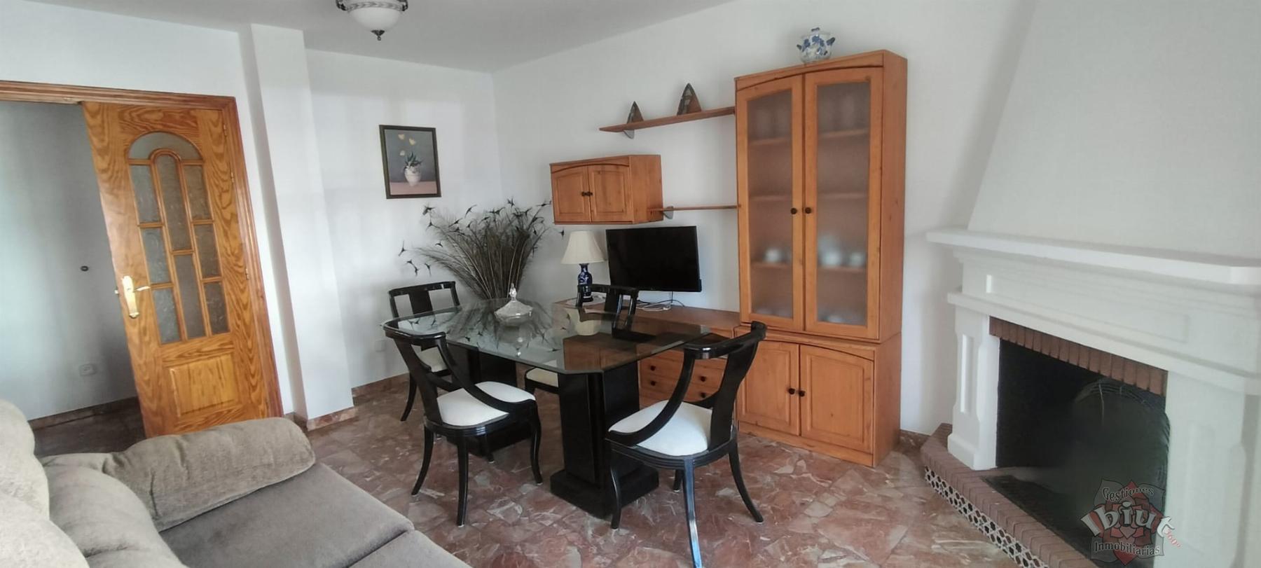 For rent of flat in Cómpeta