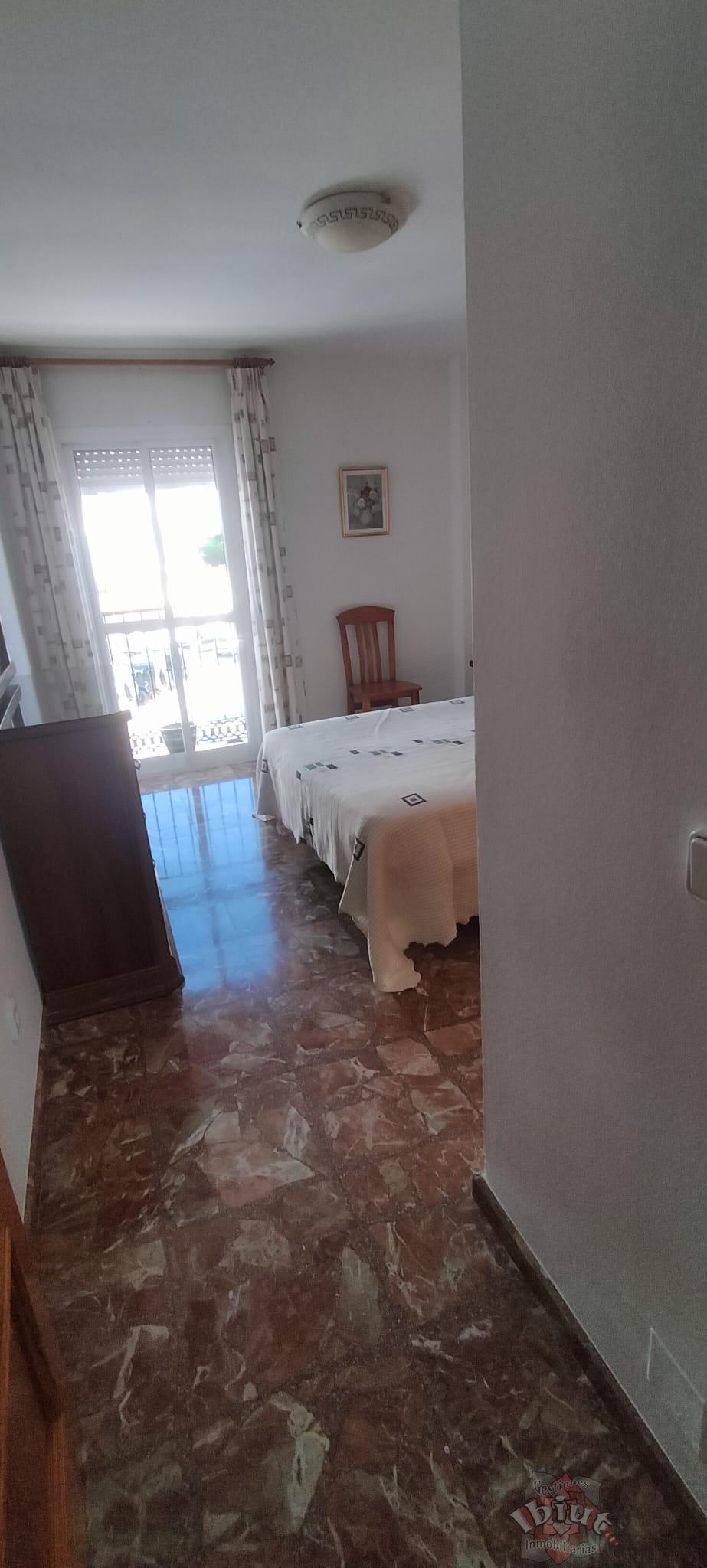 For rent of flat in Cómpeta