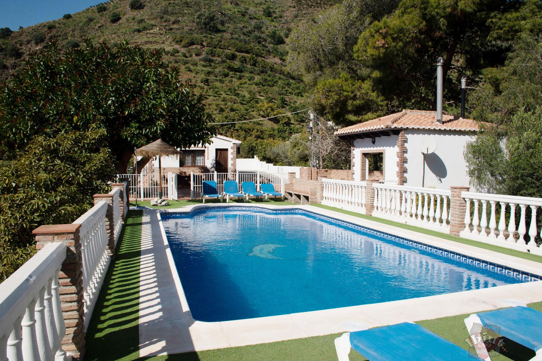 For rent of villa in Algarrobo