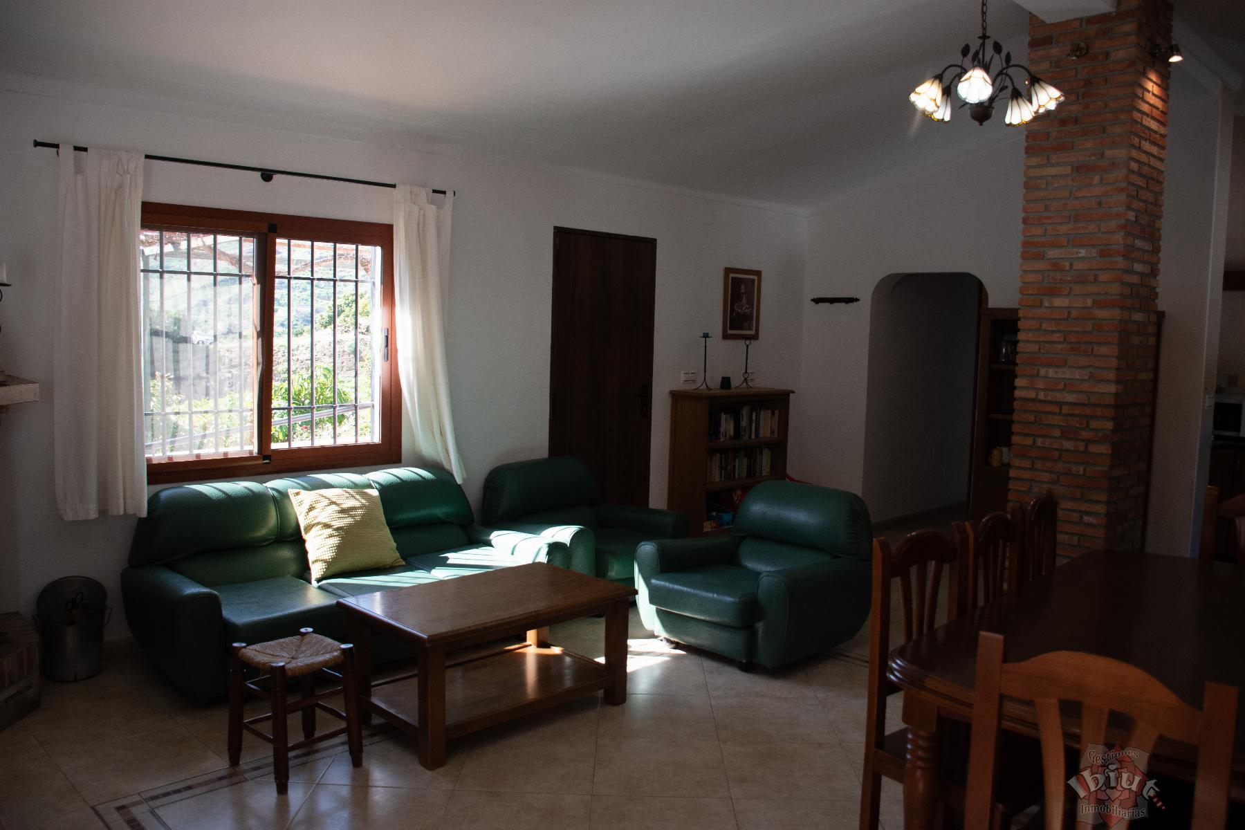 For rent of villa in Algarrobo