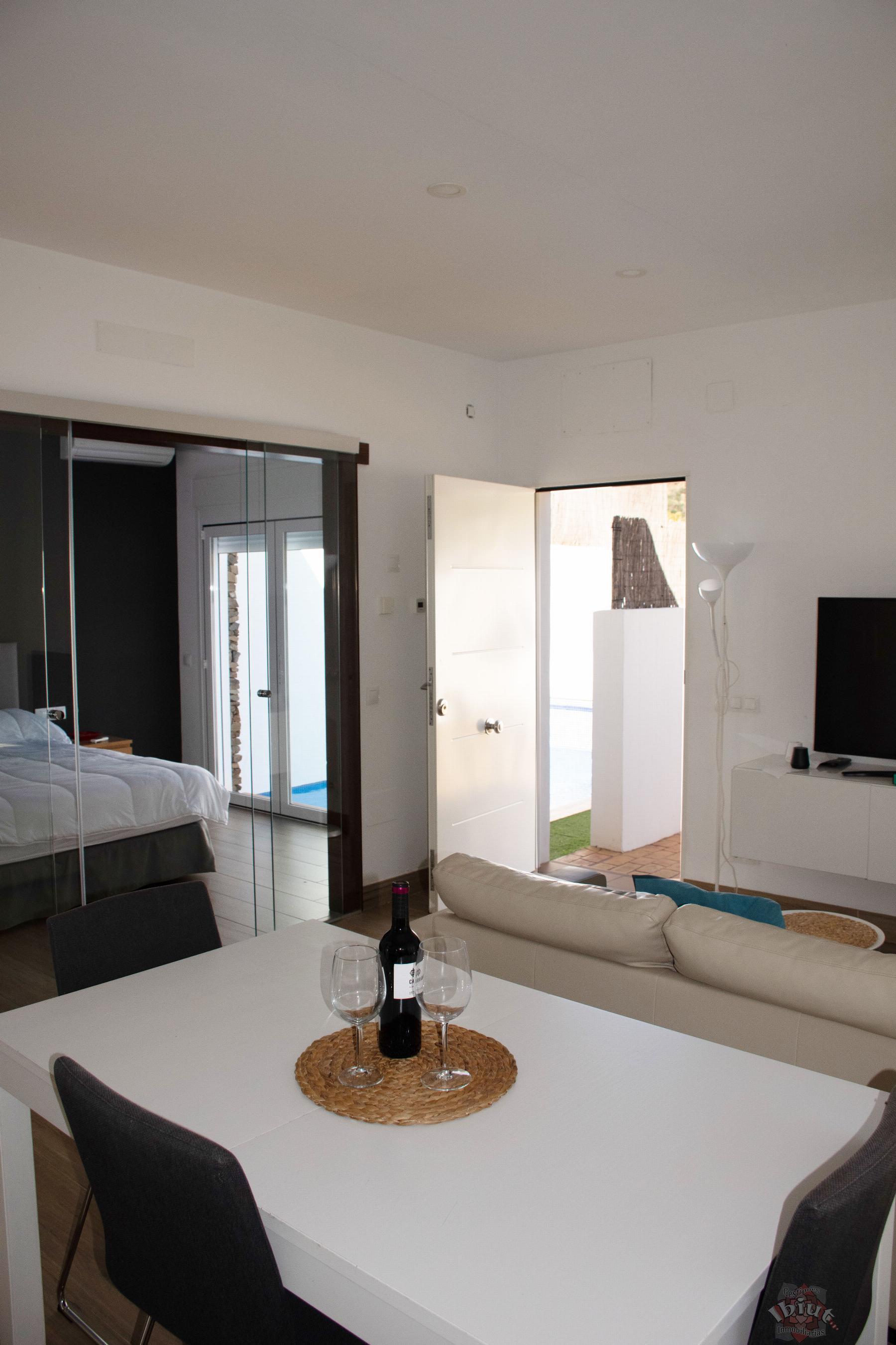 For rent of house in Sayalonga