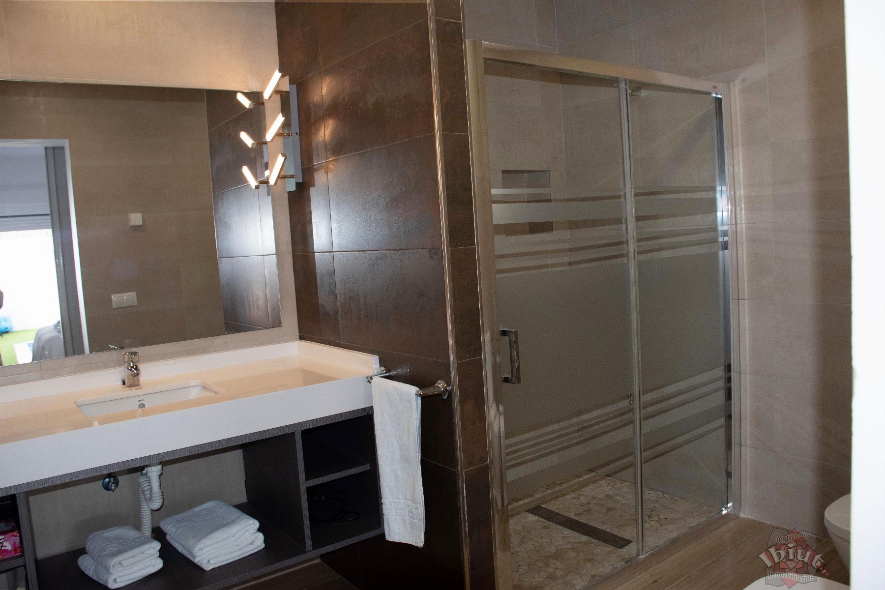 For rent of house in Sayalonga