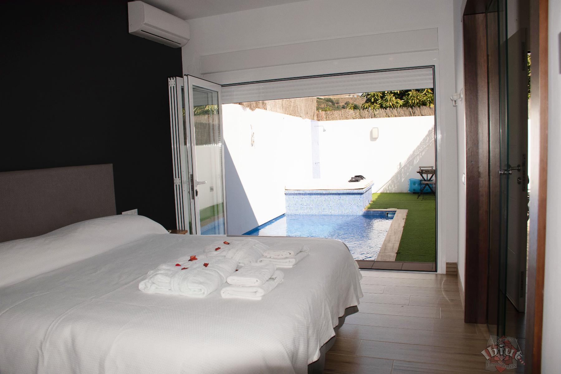 For rent of house in Sayalonga