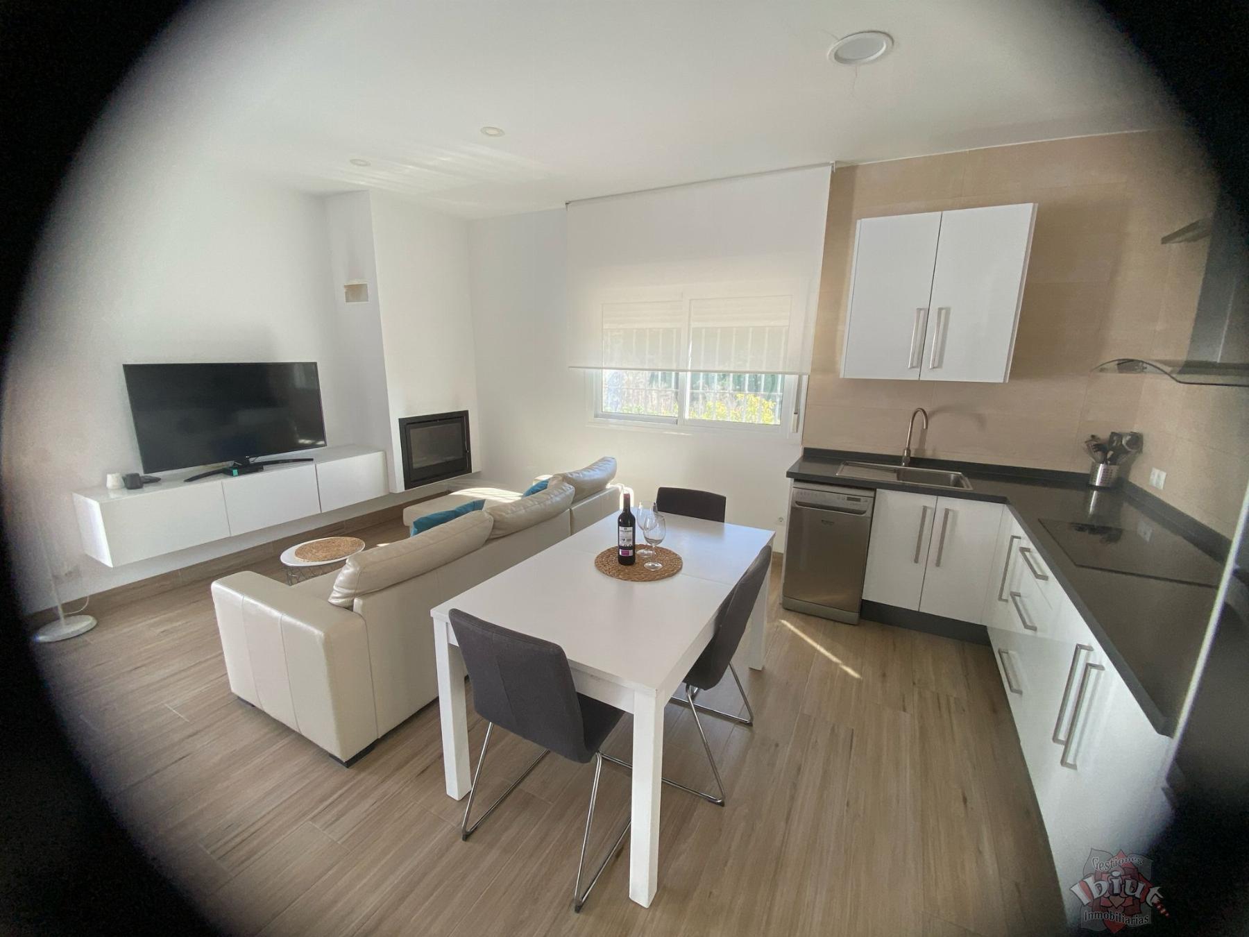 For rent of house in Sayalonga