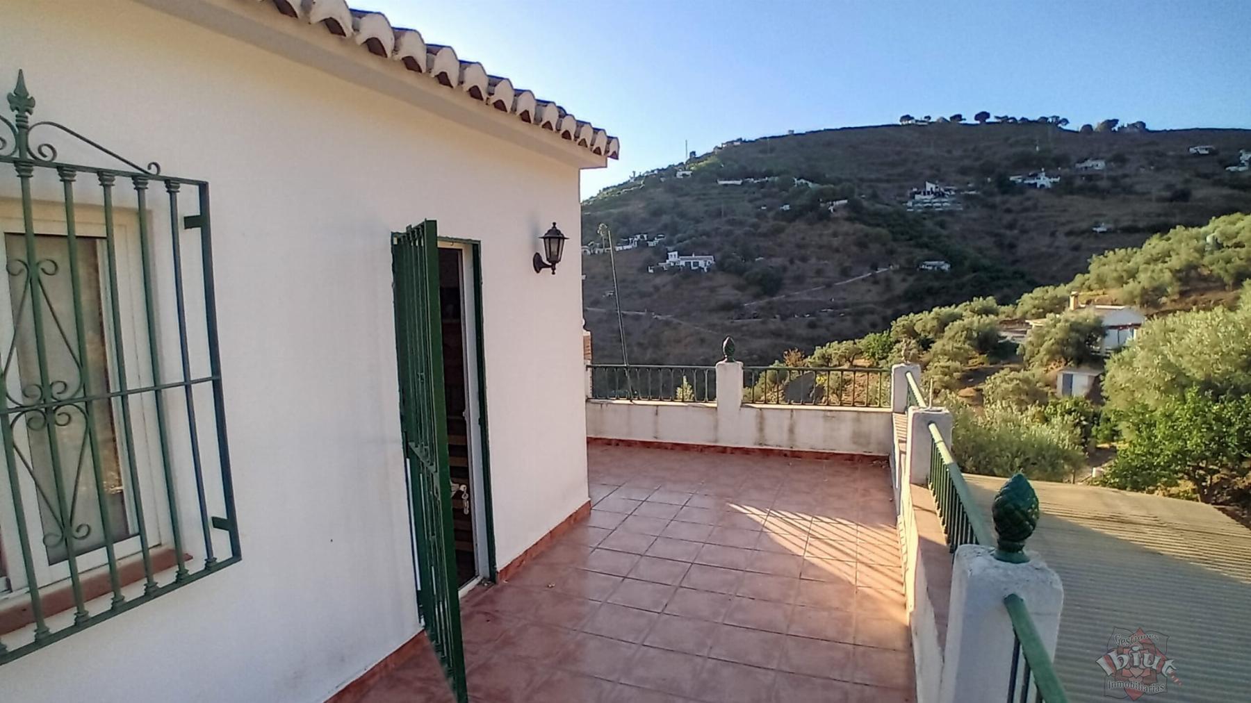 Alquiler de casa en Cómpeta
