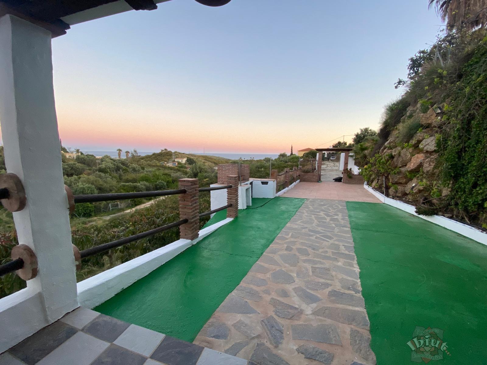 Alquiler de casa en Almayate Bajo