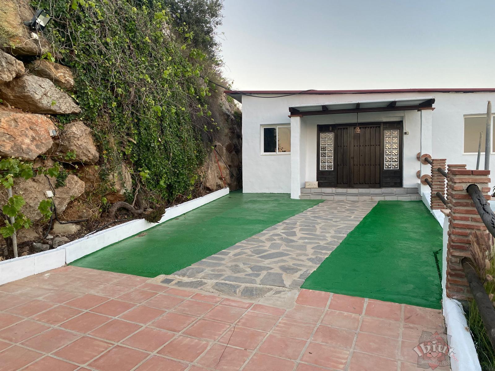 Alquiler de casa en Almayate Bajo