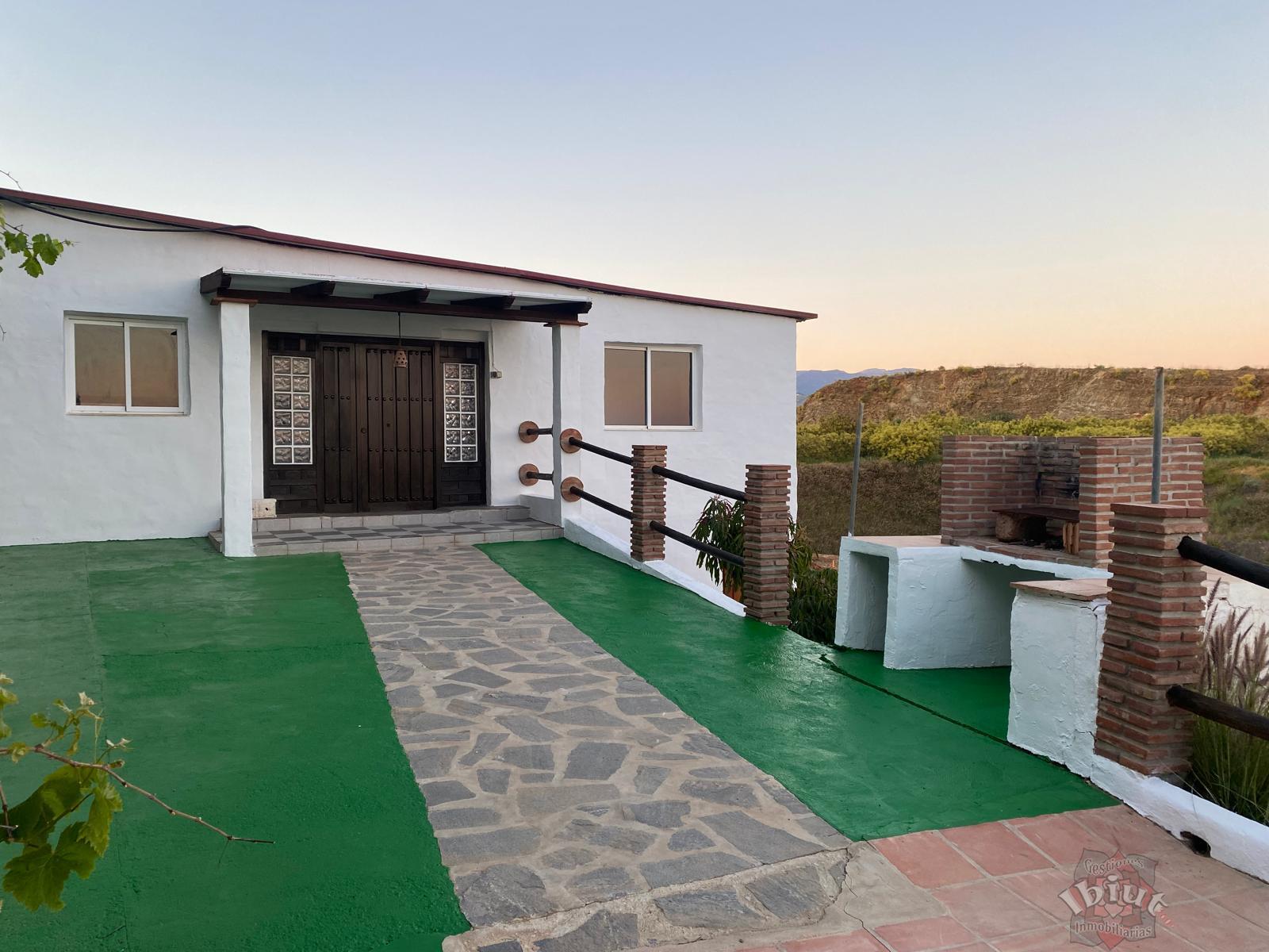 Alquiler de casa en Almayate Bajo