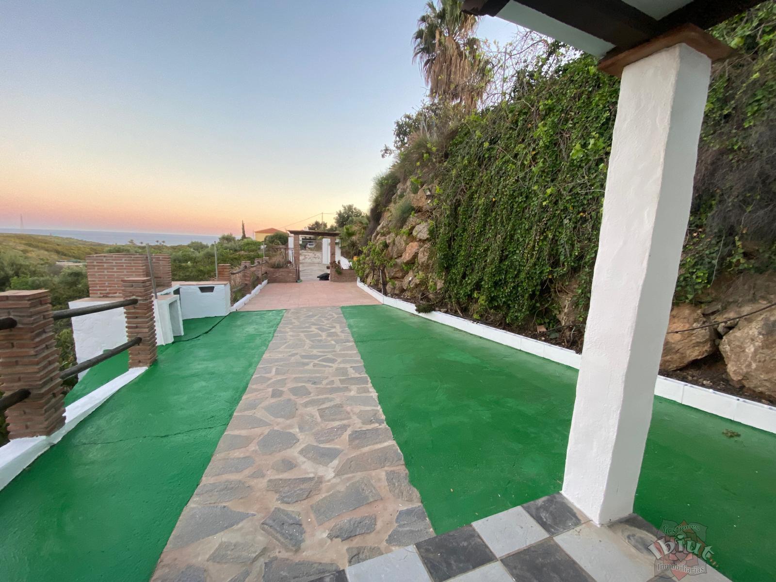 Alquiler de casa en Almayate Bajo