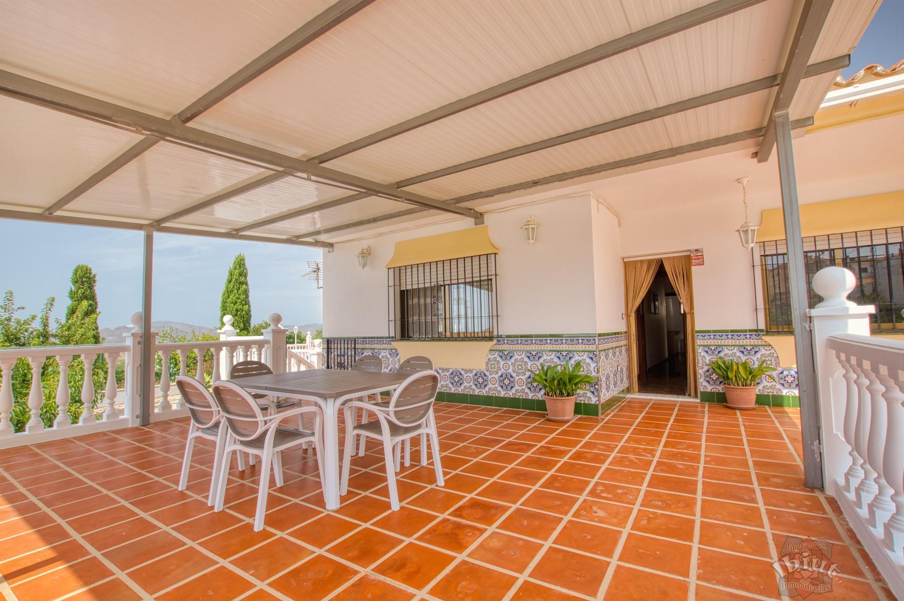 Venta de chalet en Periana