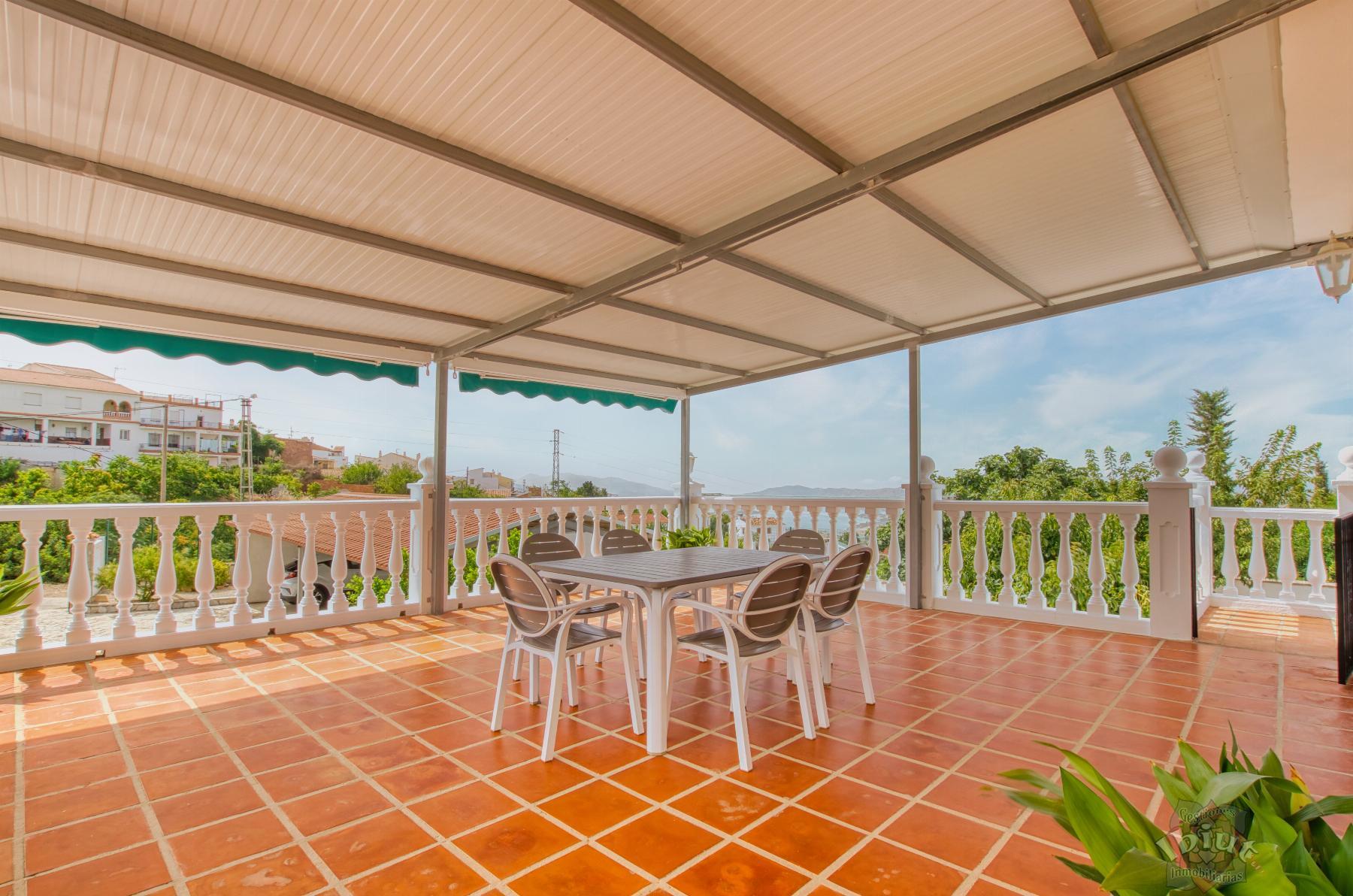 Venta de chalet en Periana