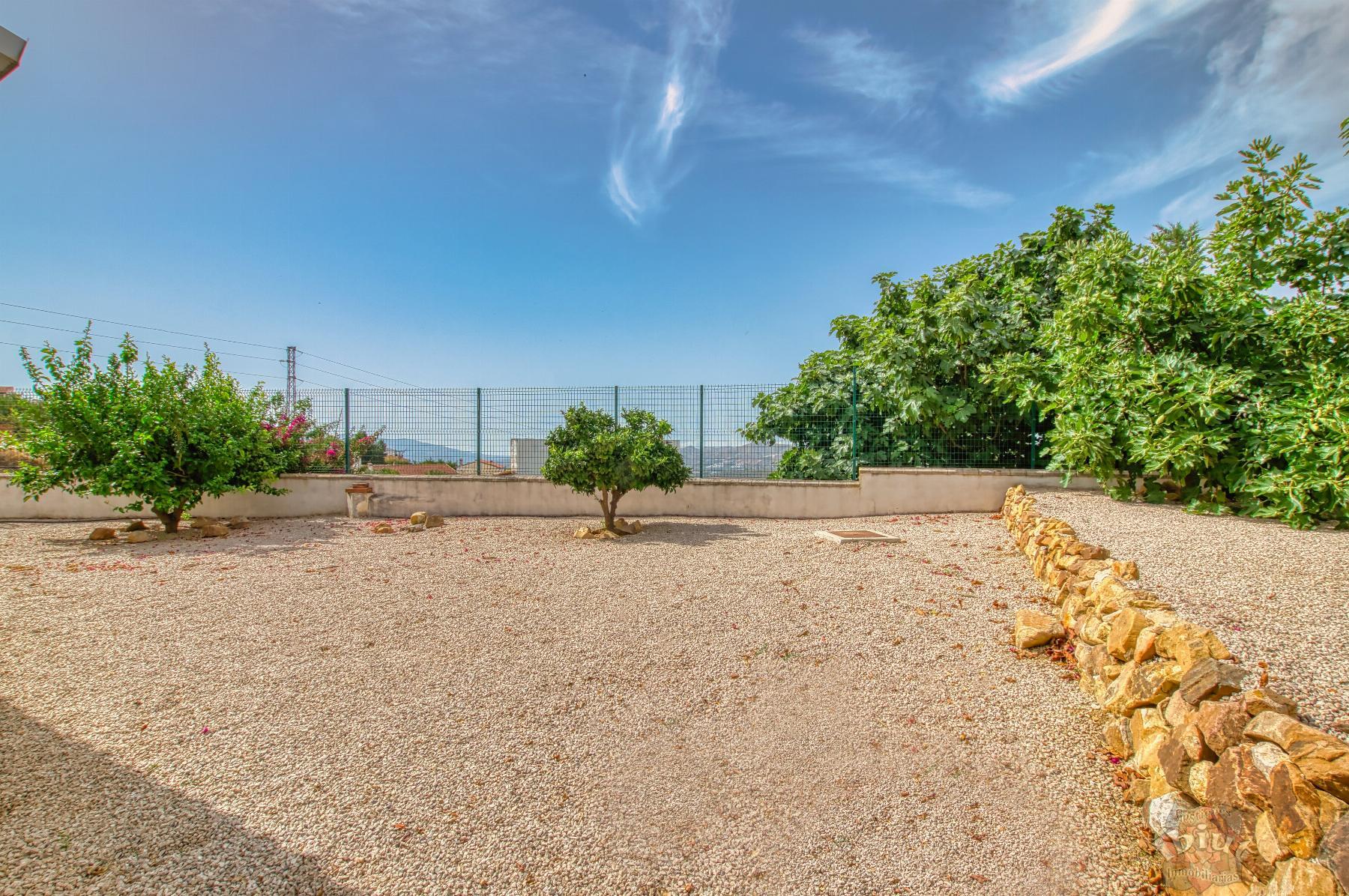 Venta de chalet en Periana