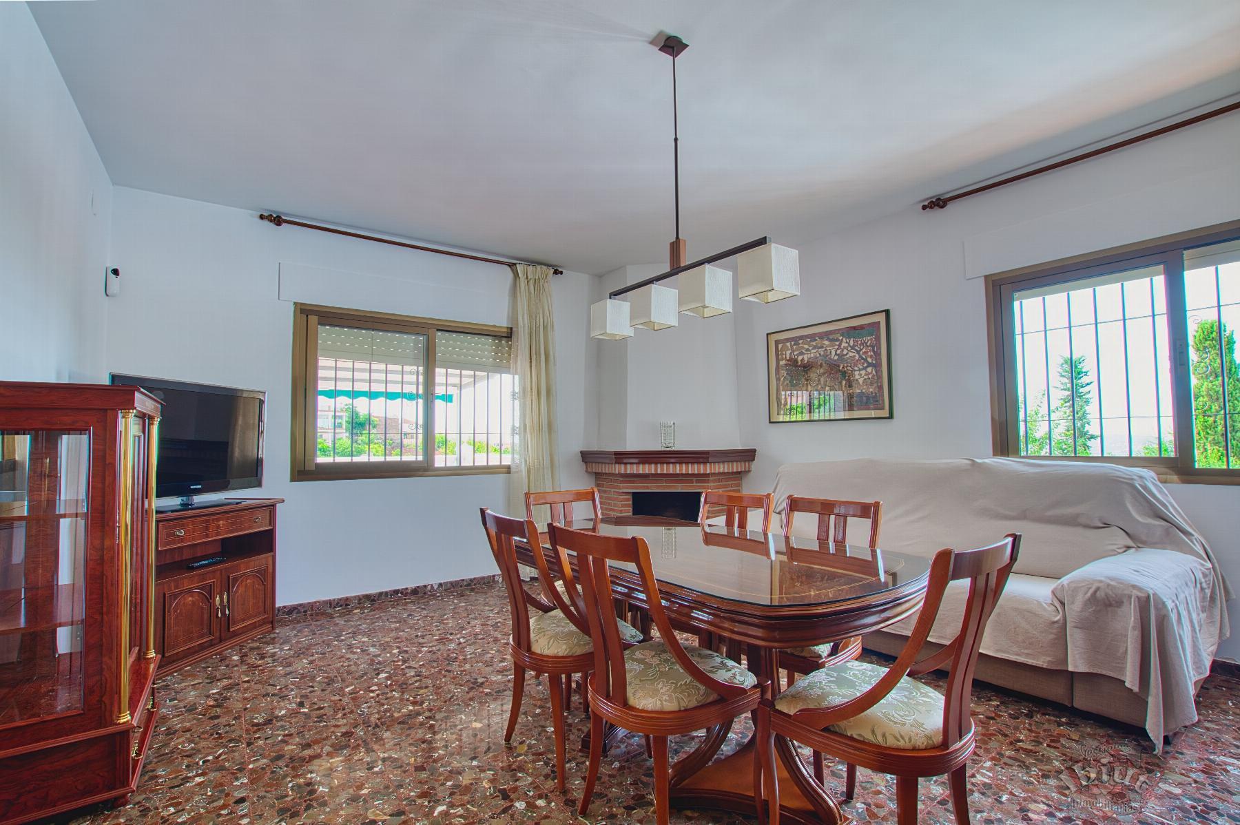 Venta de chalet en Periana