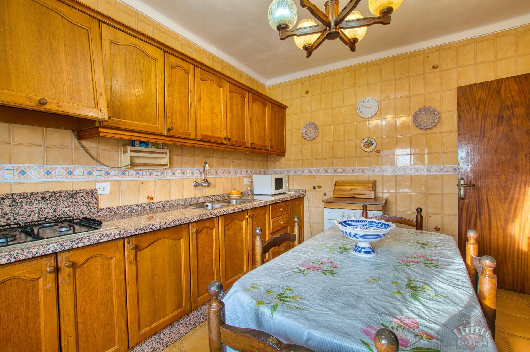 Venta de casa en Benamargosa