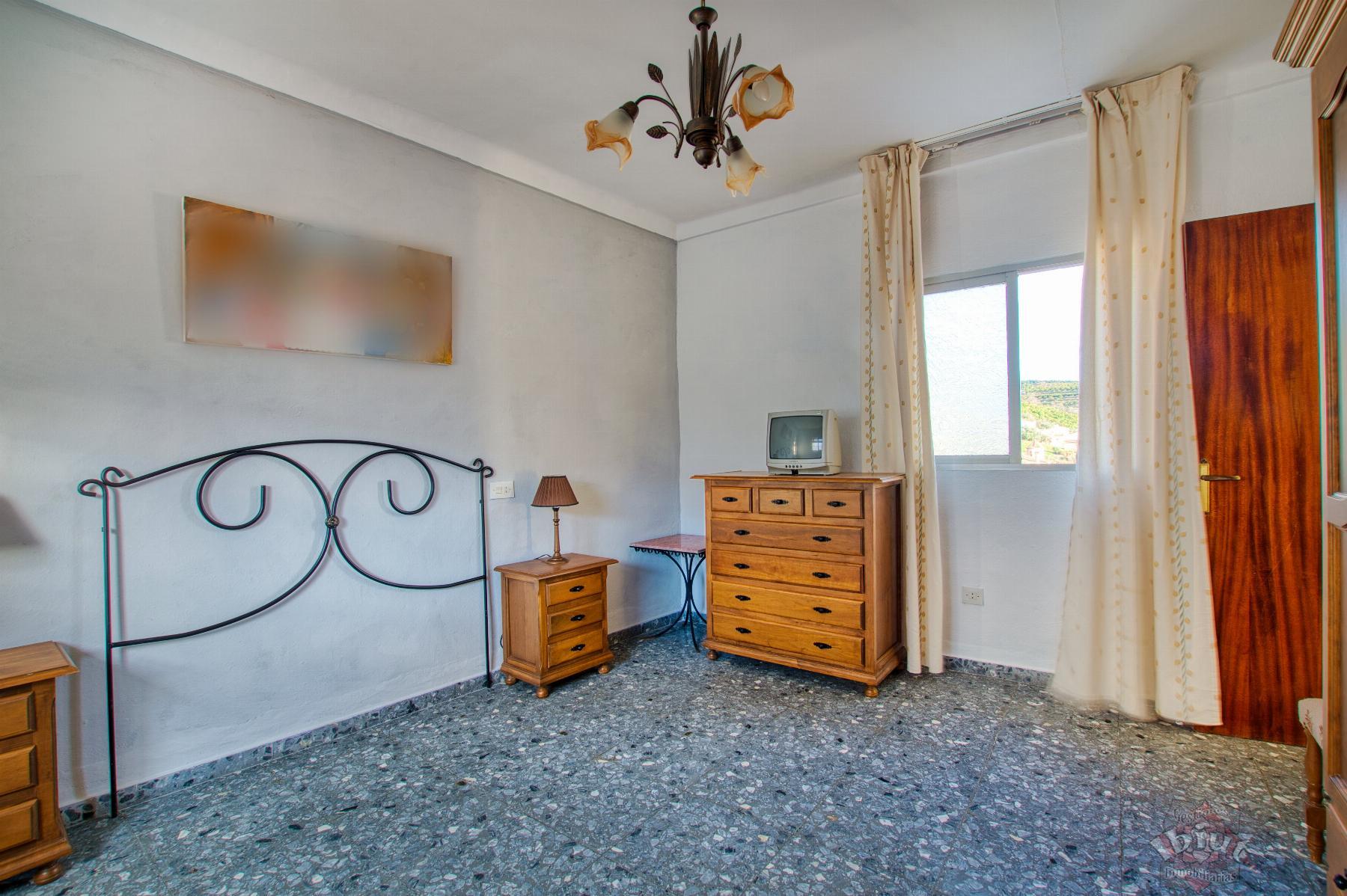 Venta de casa en Benamargosa