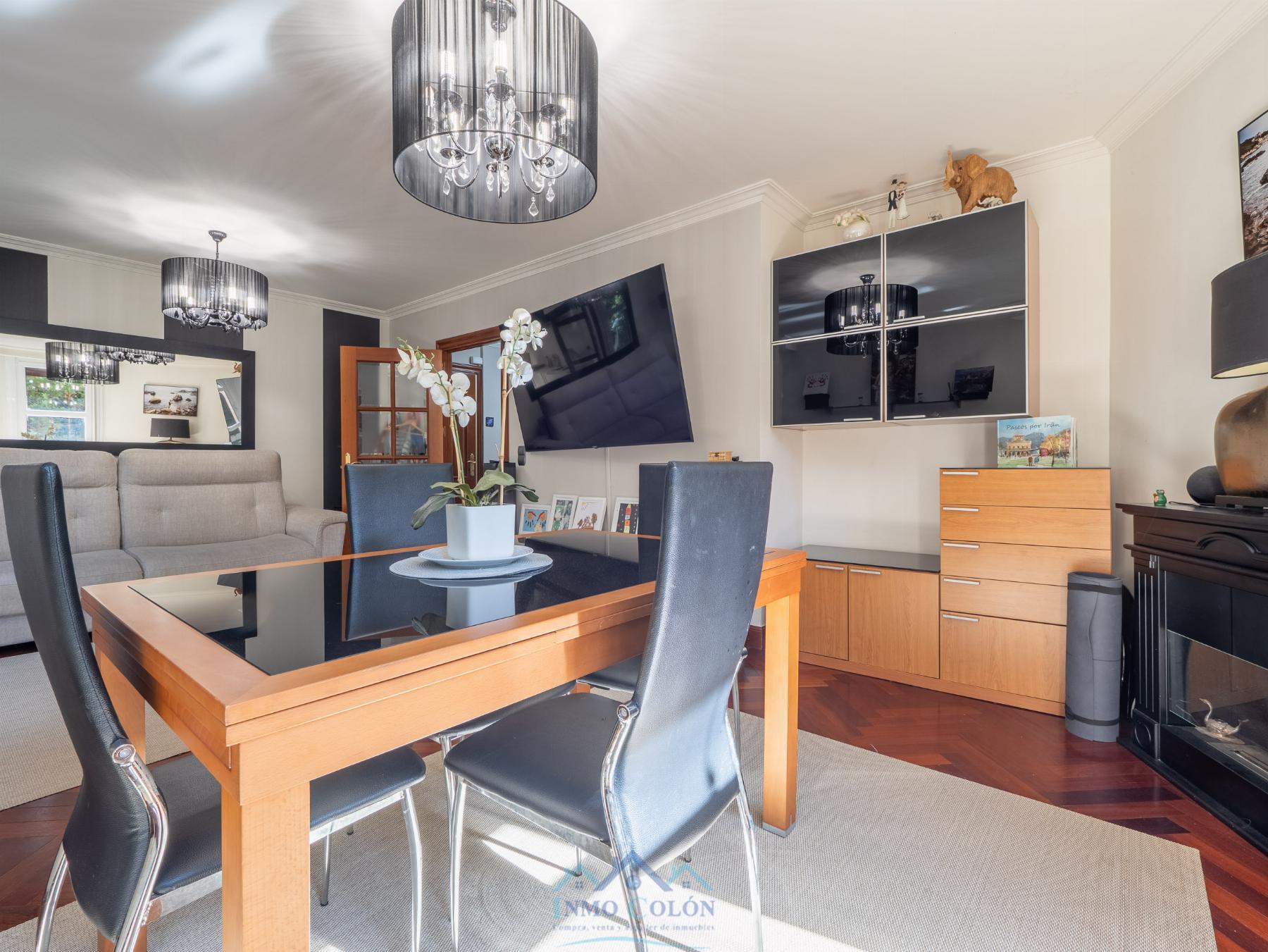 For sale of duplex in Irun
