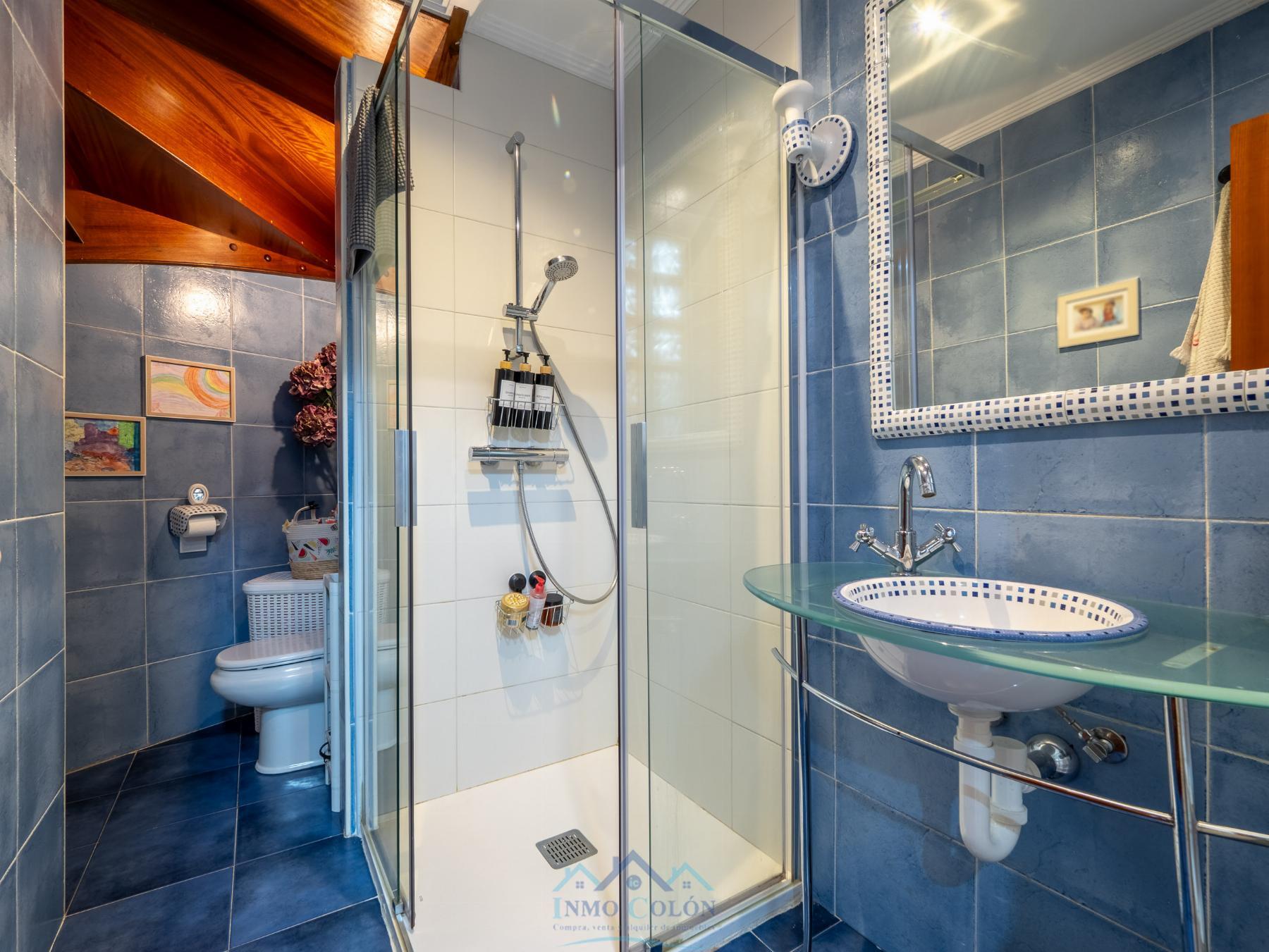 For sale of duplex in Irun
