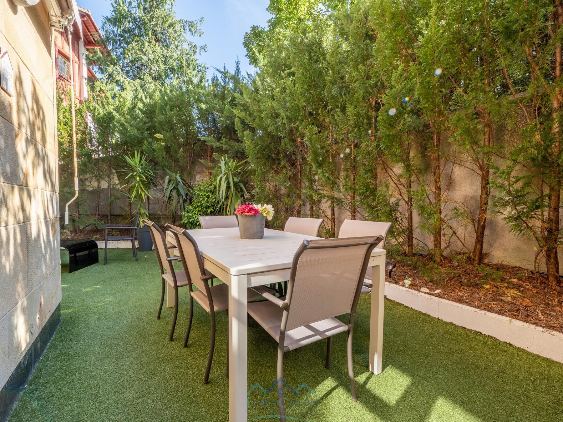 For sale of duplex in Irun