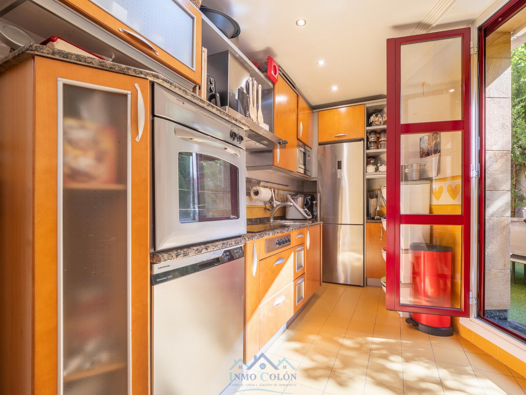 For sale of duplex in Irun