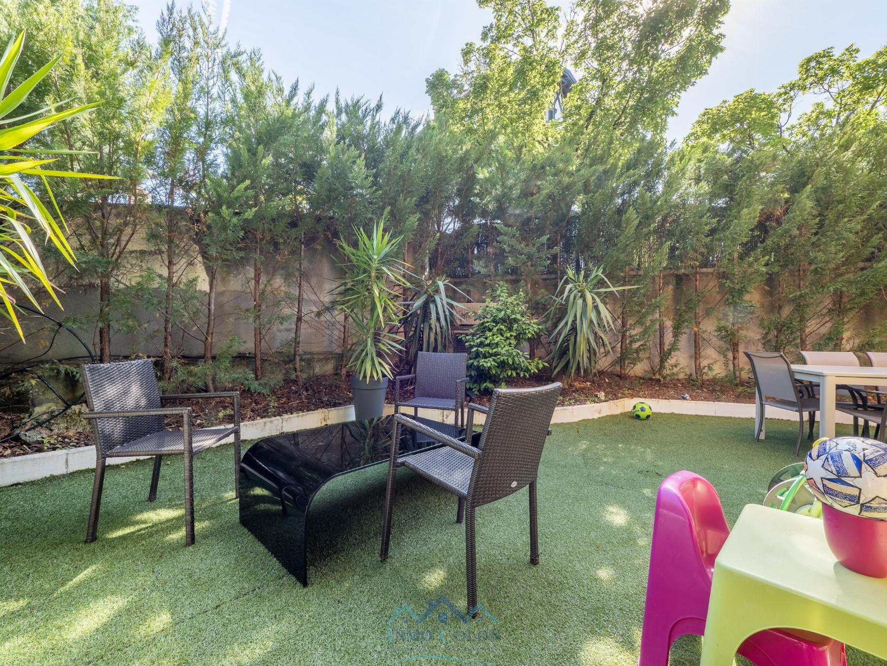 For sale of duplex in Irun