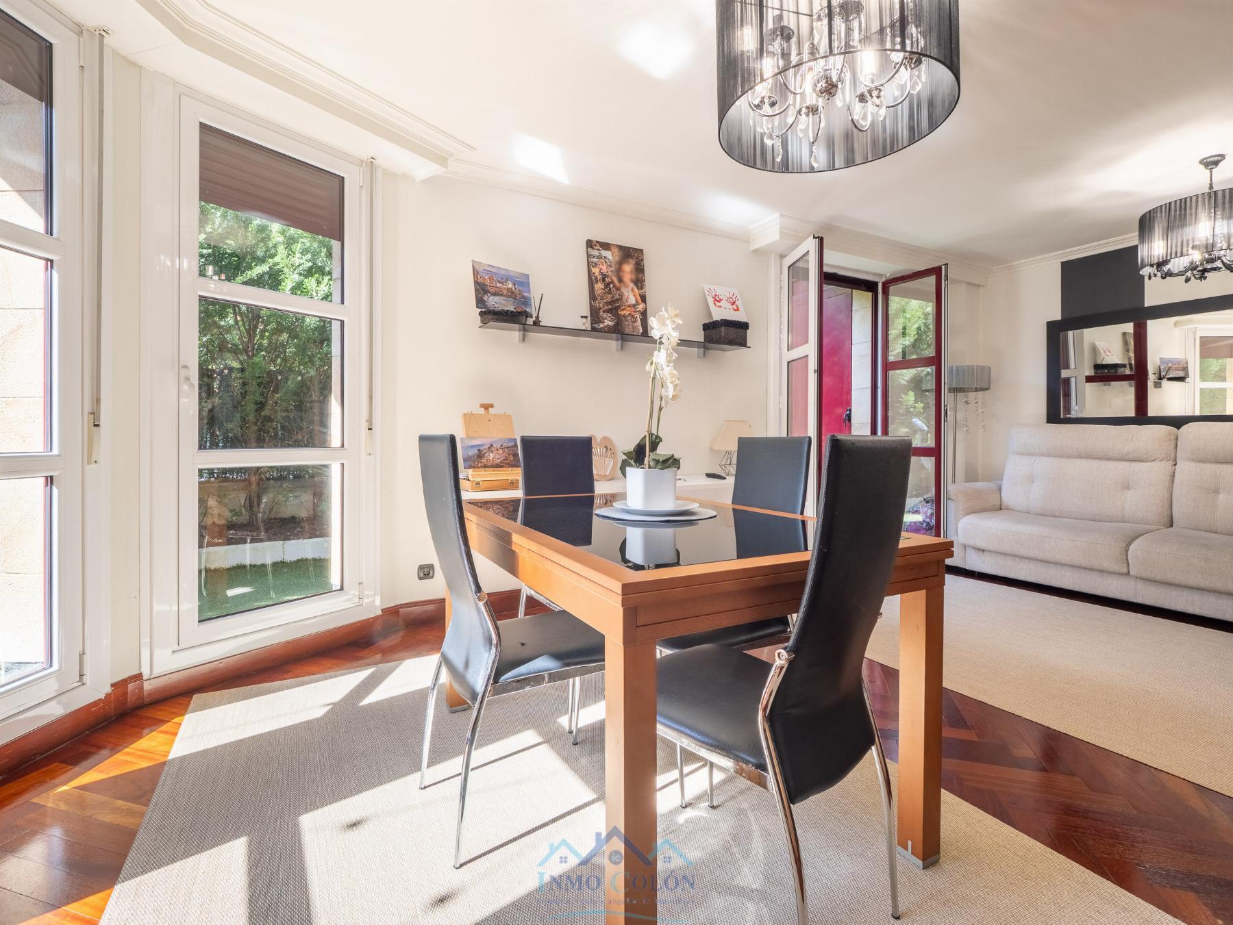 For sale of duplex in Irun