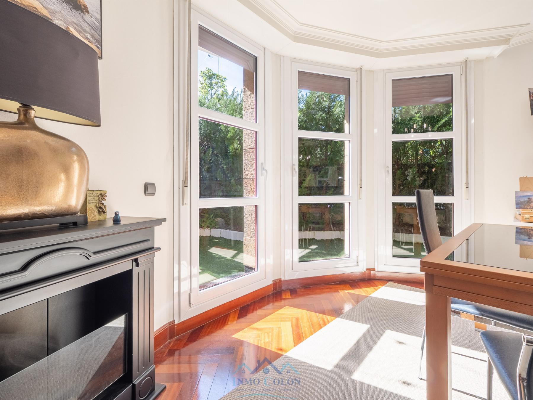 For sale of duplex in Irun