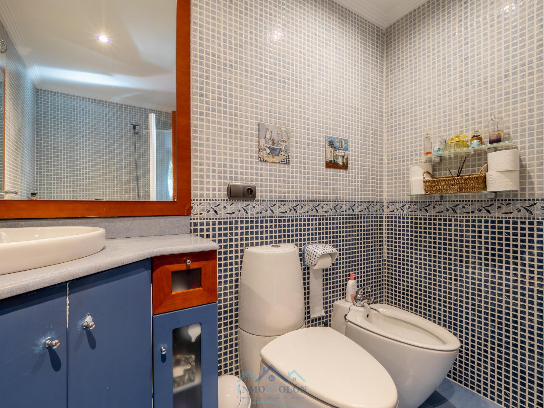 For sale of duplex in Irun