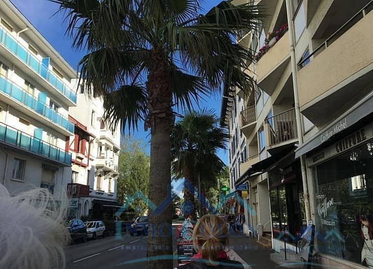 For sale of flat in Hendaya