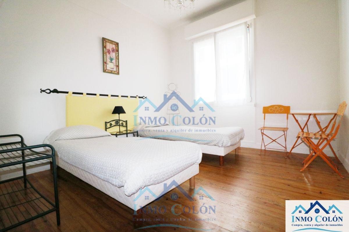 For sale of house in Hendaya