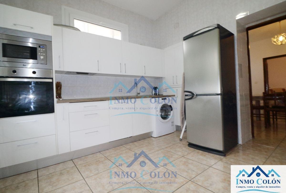 For sale of house in Hendaya