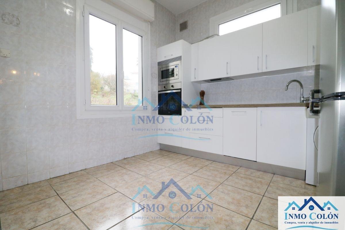 For sale of house in Hendaya