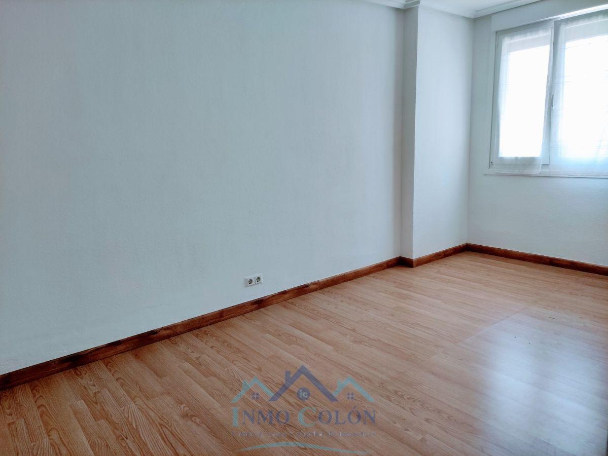 For sale of flat in Irun