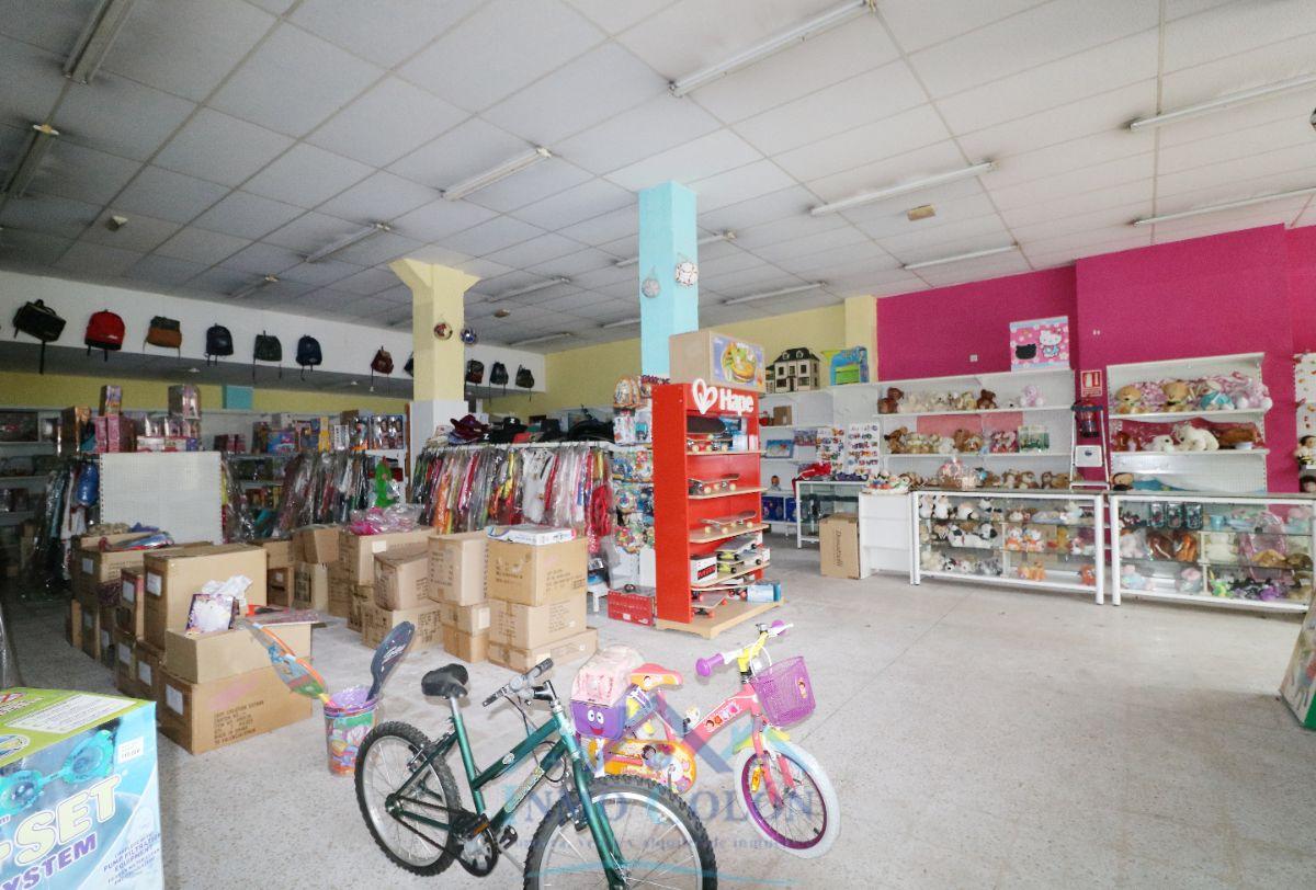 For sale of commercial in Irun