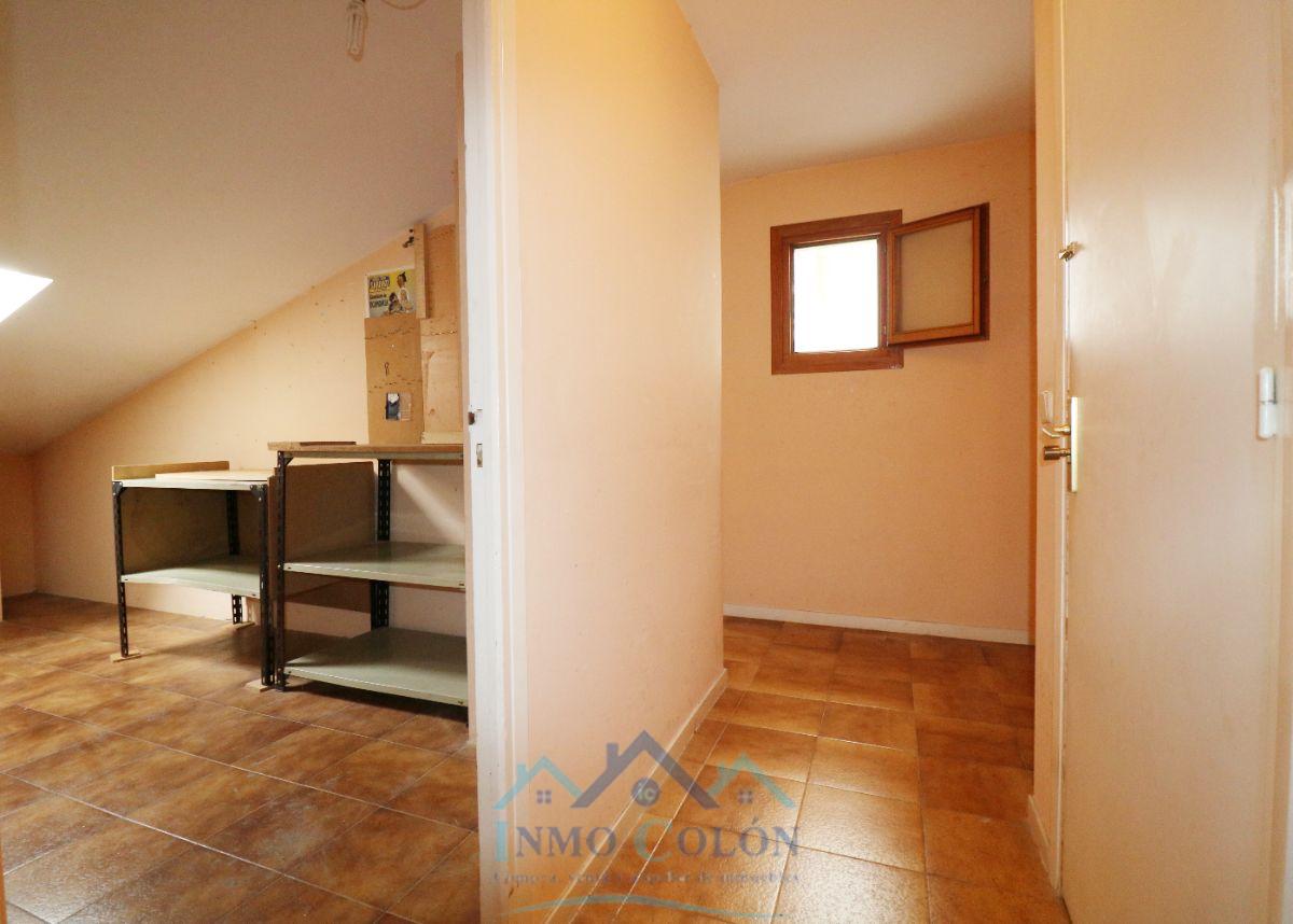 For sale of storage room in Irun