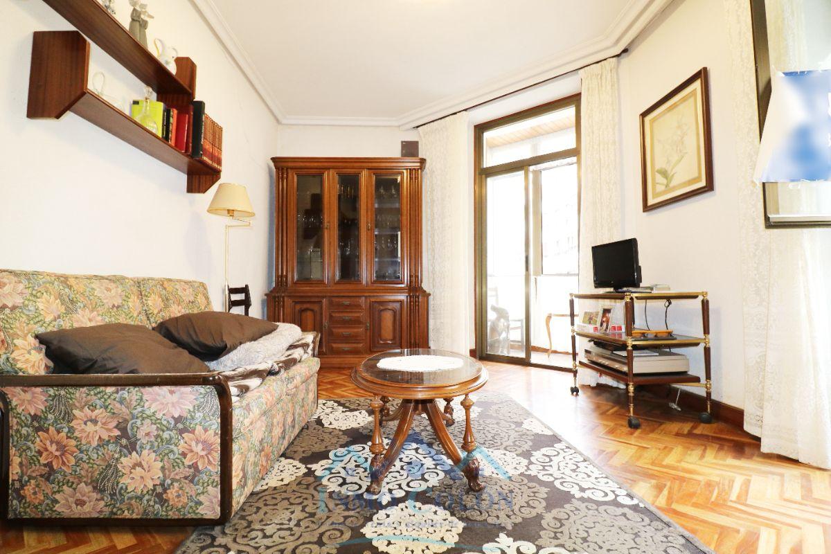 For sale of flat in Donostia-San Sebastián
