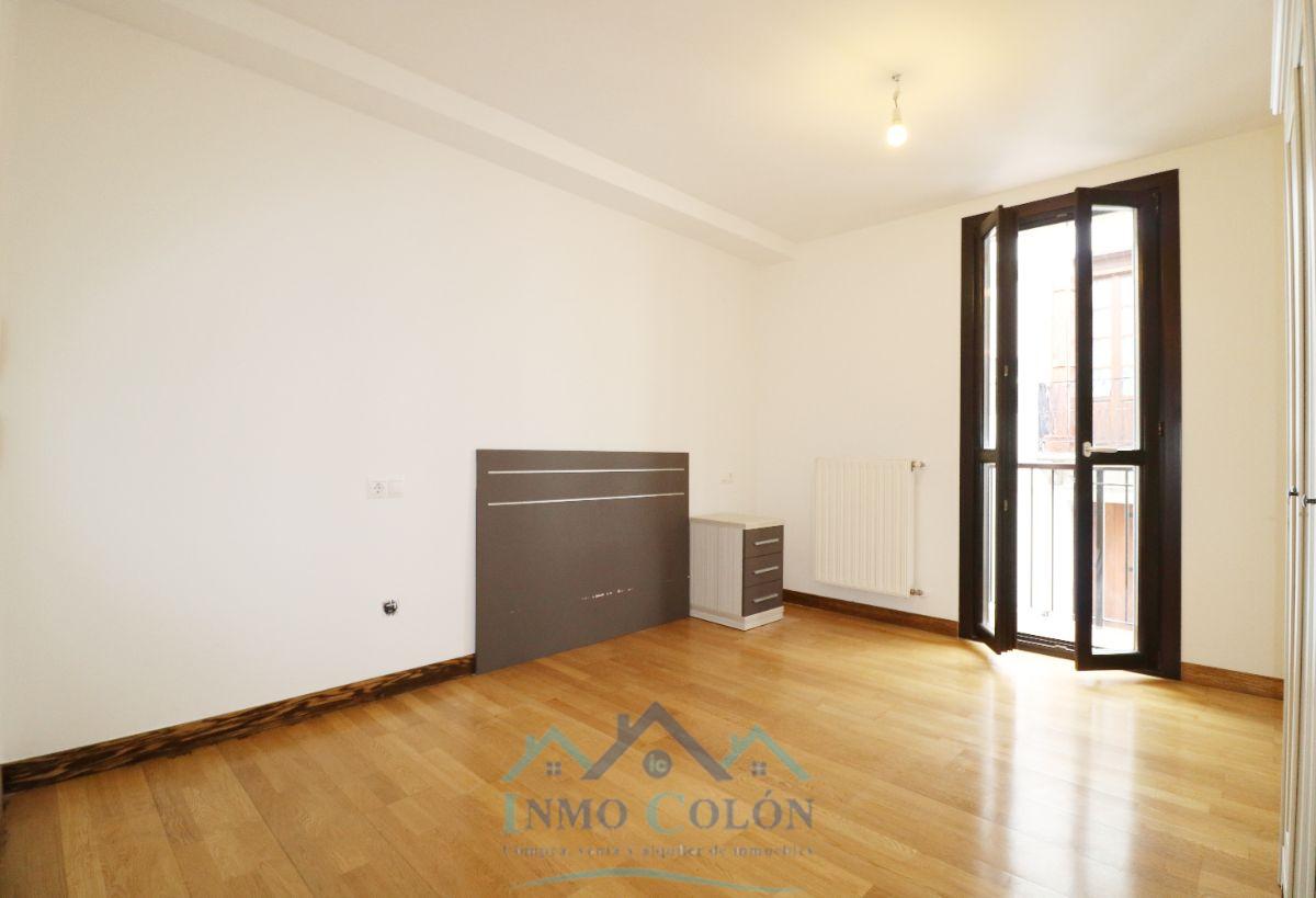 For sale of flat in Lesaka