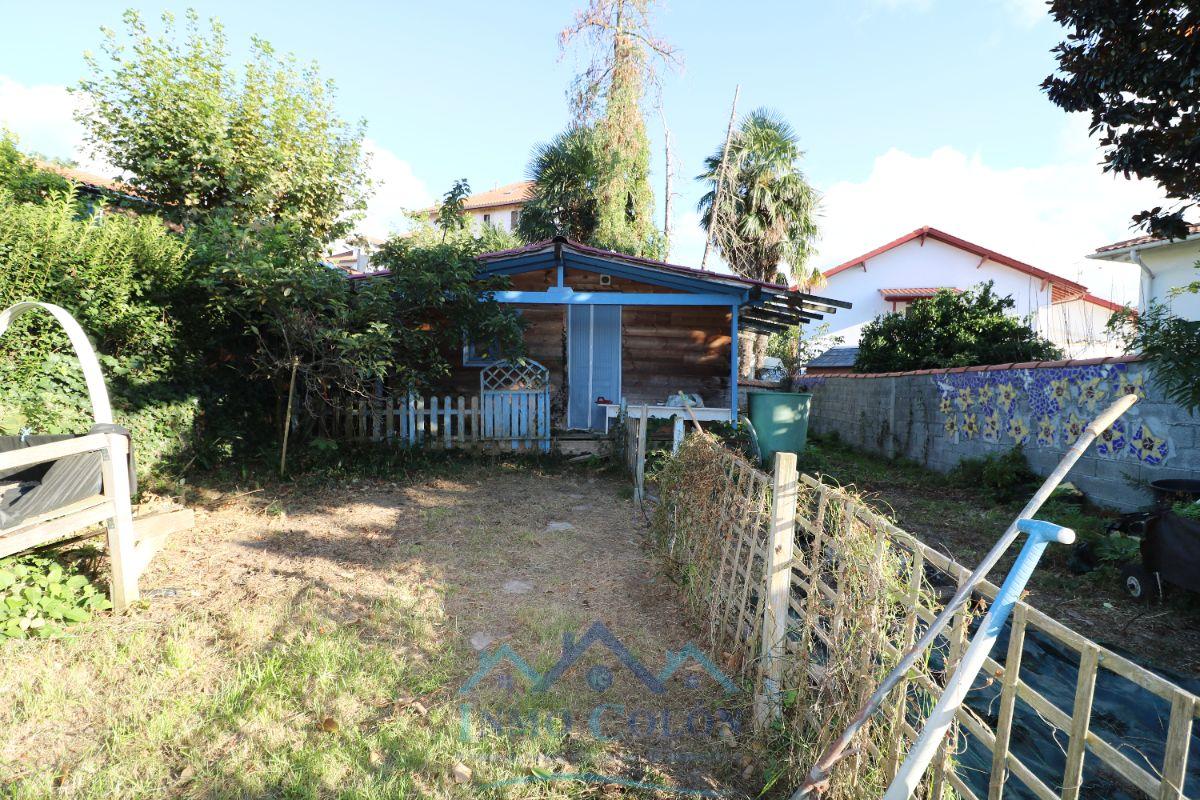 For sale of chalet in Hendaya