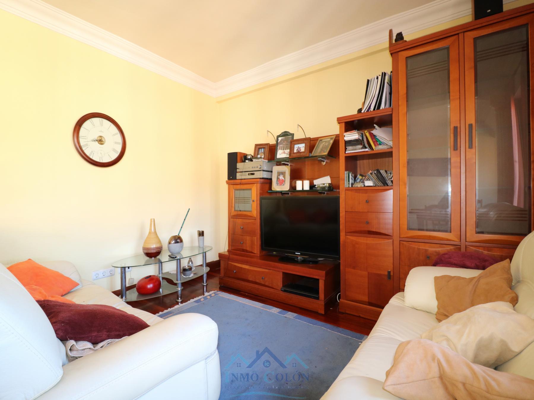 For sale of flat in Irun