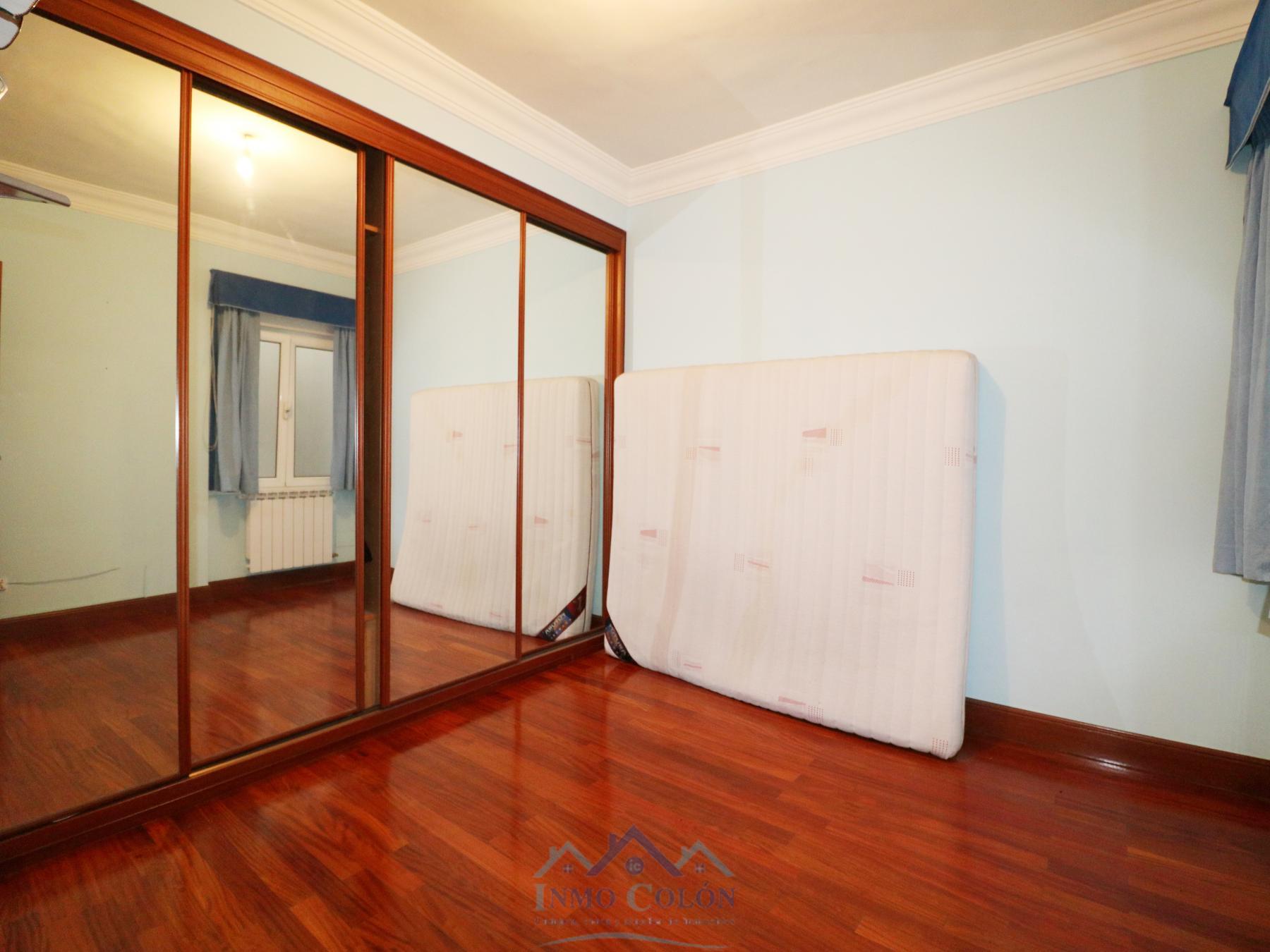 For sale of flat in Irun