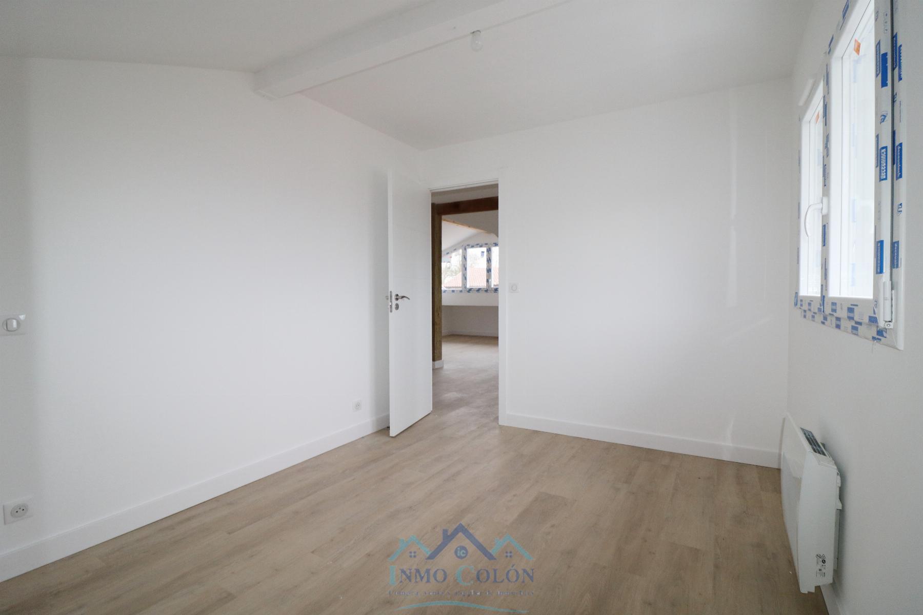 For sale of flat in Hendaya