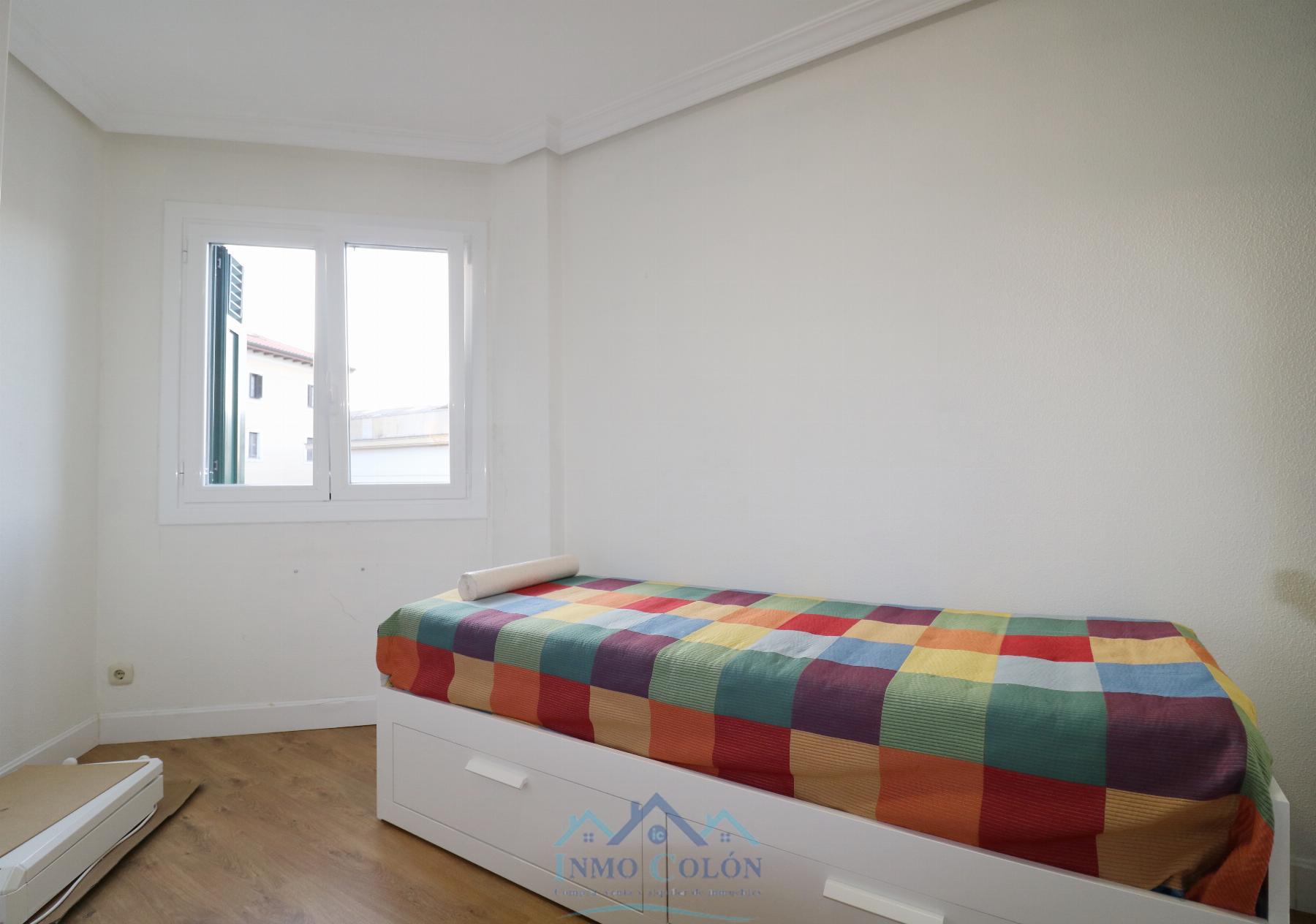 For sale of flat in Irun