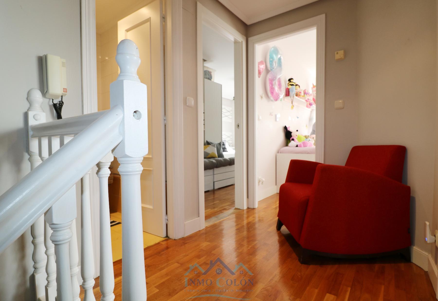 For sale of duplex in Irun