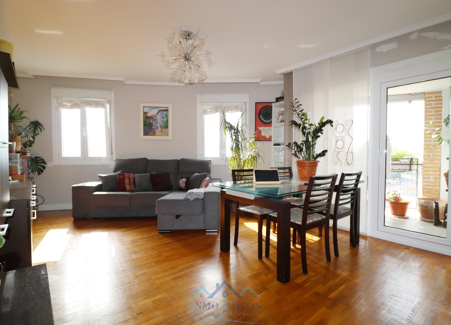 For sale of duplex in Irun
